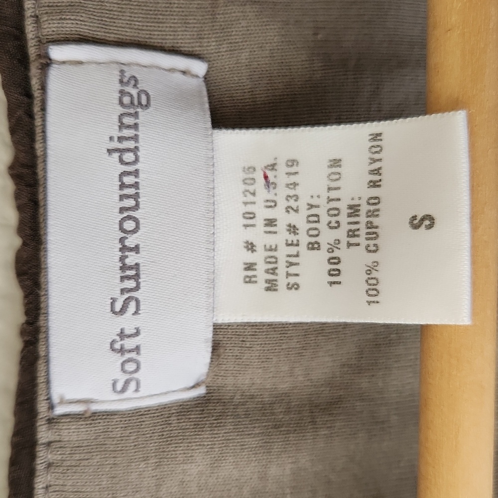 Soft Surroundings Taupe and Brown Ruffle Top - Picture 2 of 11